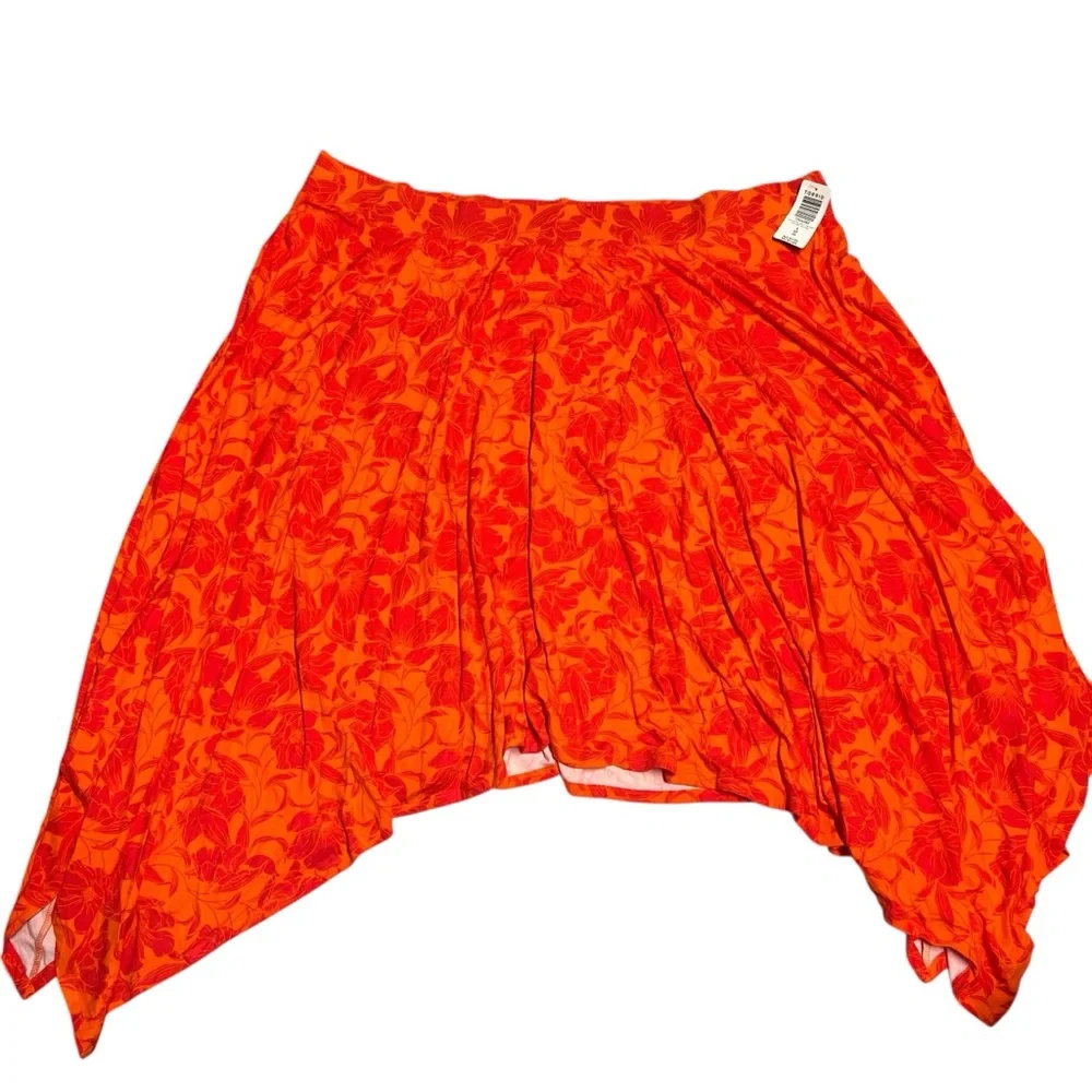 Torrid Women’s Super Soft Asymmetrical Orange Floral Skirt Sz. 4X - Picture 2 of 4
